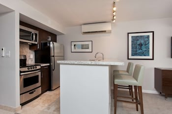 Luxury Junior Suite Partial Ocean View