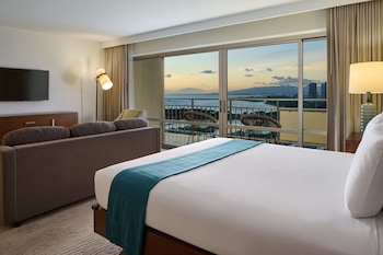 Luxury Sunset Ocean View
