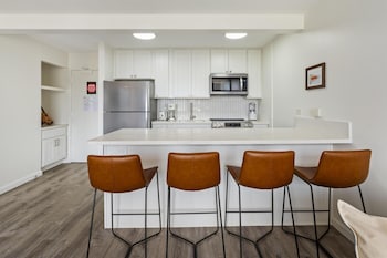 Premium Room, 1 Bedroom, Kitchen, City View