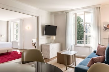 Junior Suite (View)