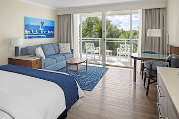 Standard Room, Balcony (King, View)