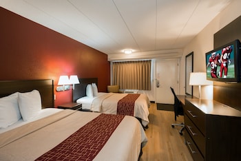 Deluxe Room, 2 Double Beds (Smoke Free)