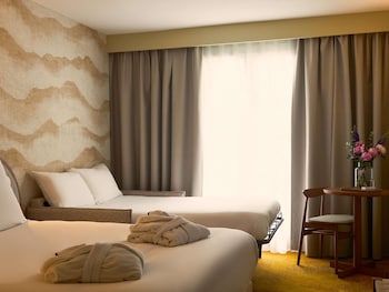Privilege Room, 1 Double Bed and 1 Single Sofa Bed