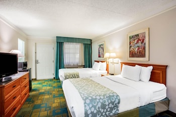 Room, 2 Double Beds, Non Smoking
