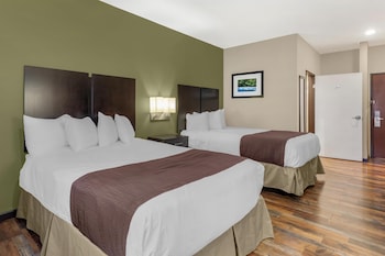 Standard Room, 2 Queen Beds, Non Smoking