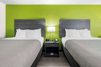 Room, 2 Queen Beds, Non Smoking