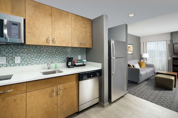 Suite, 1 King Bed, Non Smoking