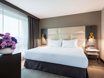 Junior Suite, 1 King Bed with Sofa bed (Separate Living room)