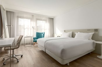 Superior Room (Extra Bed 2 adults + 1 child)