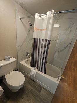 Deluxe Suite, 1 Bedroom, Non Smoking (1 King Bed)