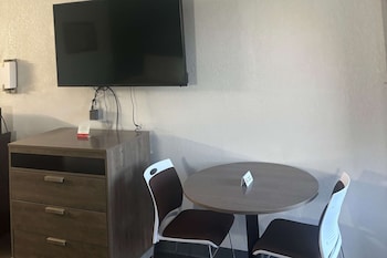 Room, 2 Double Beds, Smoking