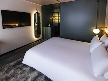 Executive Room, 1 Queen Bed