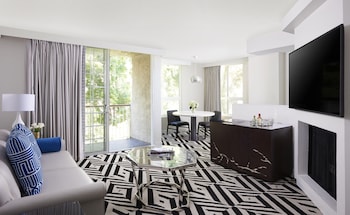 Signature Room, 1 Bedroom (Recently Renovated)