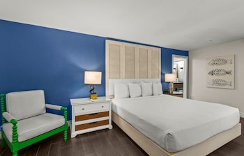 Suite, 1 King Bed (Garden Bungalow)