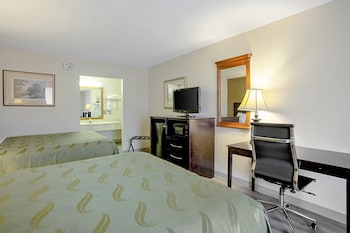 Room, 2 Queen Beds, Accessible, Non Smoking