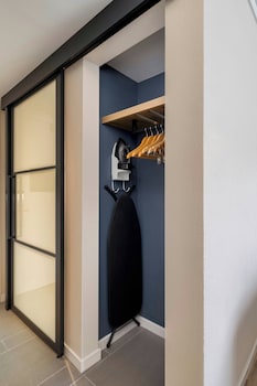 Room, 1 King Bed