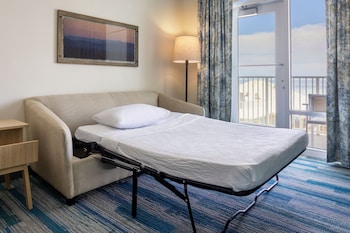 Suite, 1 King Bed with Sofa bed, Beachfront