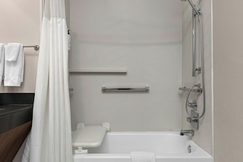 Room, 1 King Bed (Mobility/Hearing Accessible, Tub)