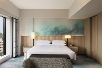 SUI JUNIOR SUITE, Club lounge access, 1 King