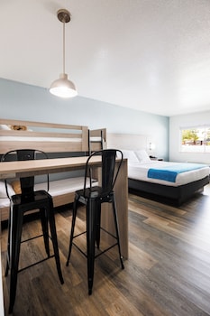 Family King Interior View (Newly Renovated)