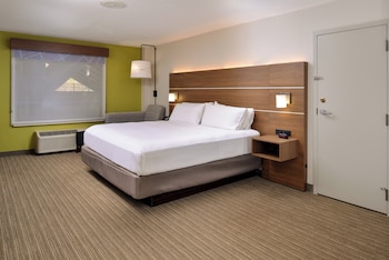 Standard Room, 1 Queen Bed, Accessible Bathtub (Mobility)