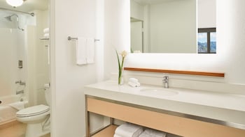 Studio, Mobility Accessible, City View