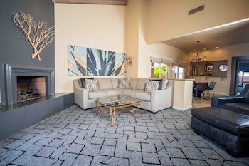 Room (Sonoran Residence)