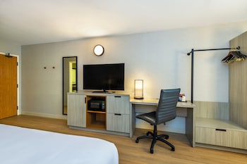 Room, 1 Queen Bed, Accessible, Non Smoking