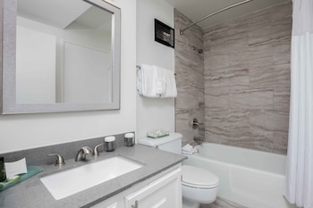 Condo, 1 Bedroom, Kitchen, Valley View