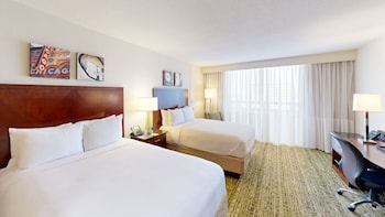 Room, 2 Double Beds (Mobility Accessible, Tub)