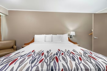 Deluxe Room, 1 King Bed, Accessible (Smoke Free)