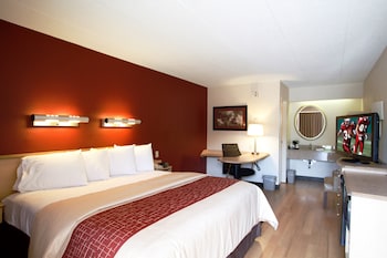 Superior Room, 1 King Bed (Smoke Free)