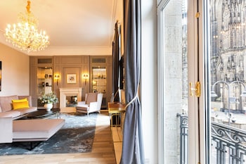 Suite (Excelsior)