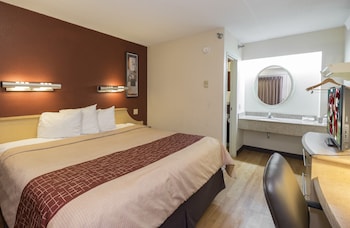 Standard Room, 1 King Bed, Non Smoking