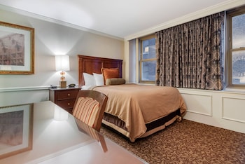 Deluxe Room, 1 Queen Bed, Accessible