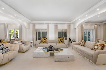 Premium Villa, 4 Bedrooms, Private Pool, Golf View