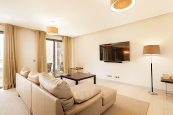 Deluxe Apartment, 3 Bedrooms, Private Pool