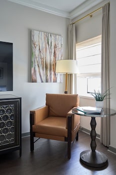 Deluxe Double Guestroom