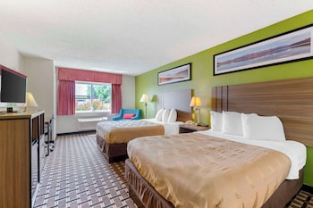 Standard Room, 2 Double Beds, Non Smoking