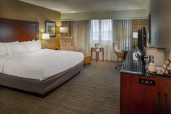 Standard Room, 1 King Bed