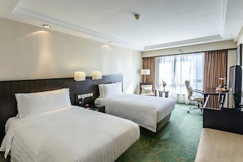 Deluxe Twin Beds Room