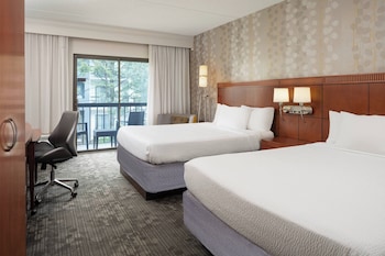 Room, 2 Queen Beds, Hearing Accessible