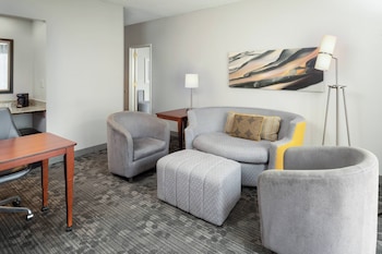 Suite, 1 Bedroom, Balcony