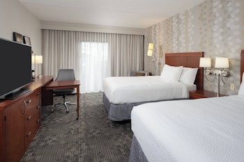 Room, 2 Queen Beds, Hearing Accessible