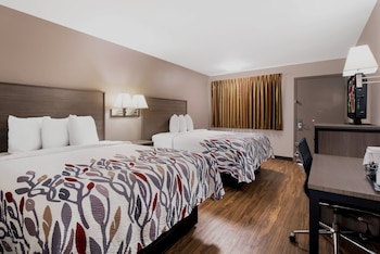 Deluxe Room, 2 Queen Beds (Smoke Free)