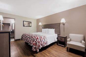 Superior Room, 1 King Bed, Accessible (Smoke Free)