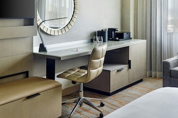 Room, 1 King Bed with Sofa bed