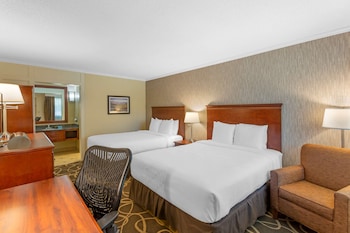 Standard Room, 2 Queen Beds, Non Smoking