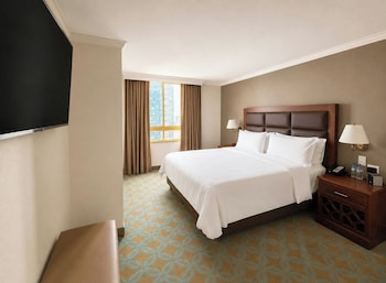 Master Suite, 1 King