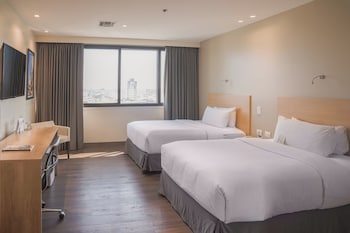 Signature Twin Room